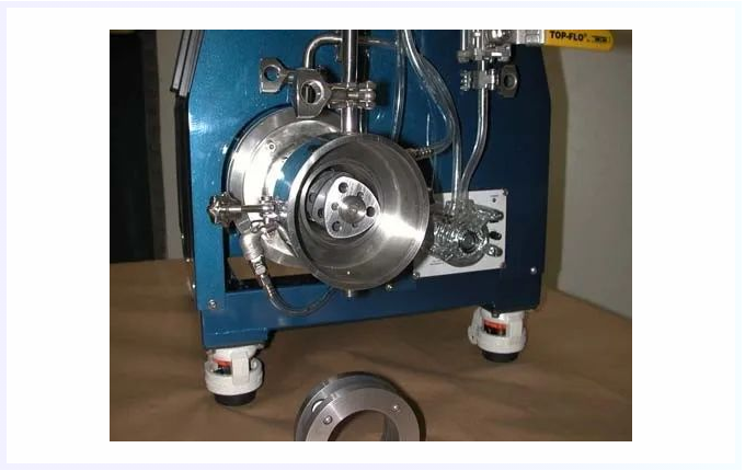 粉體研磨設(shè)備和磨介的選擇與應(yīng)用