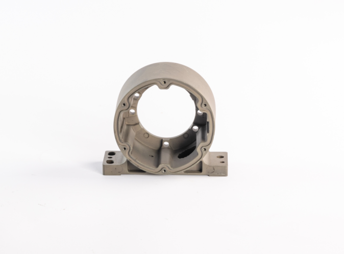 為什么運(yùn)動(dòng)器材制造商偏愛(ài)鋁壓鑄件？